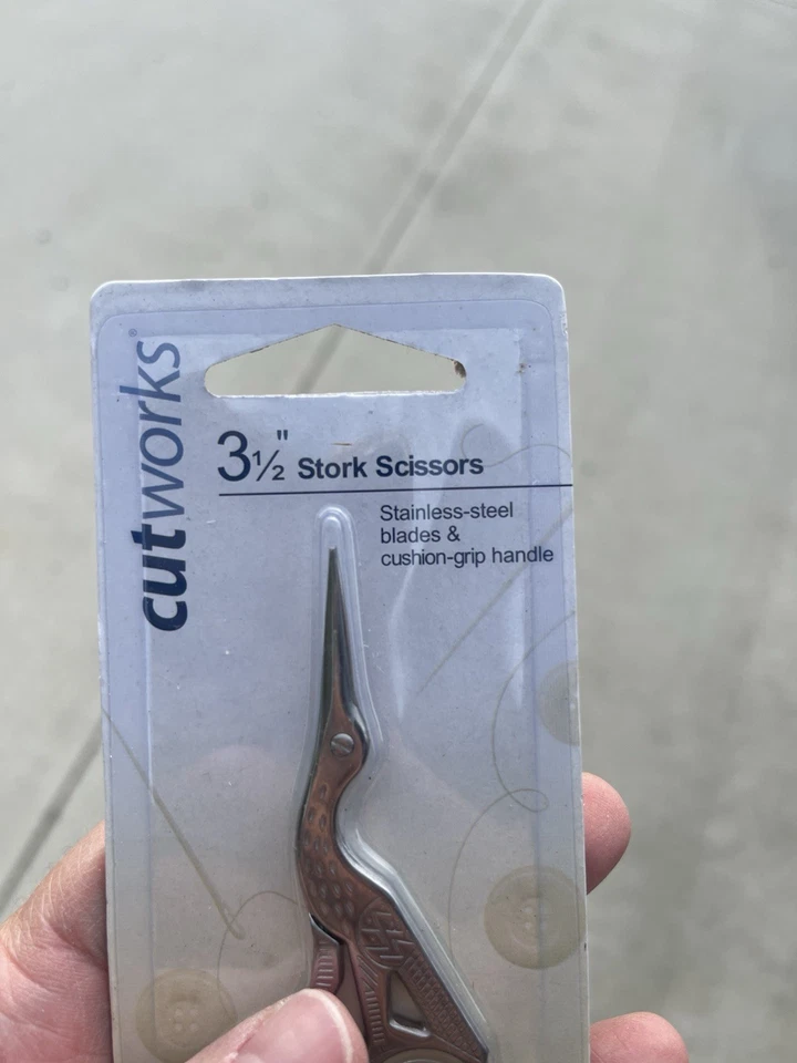 CUTWORKS - 3 1/2” Stork Scissor Sewing Scissors Minnetonka Cutlery 2011 - Image 2 of 4