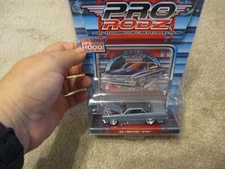 MAISTO PRO RODZ 65 PONTIAC GTO METALIC LIGHT BLUE