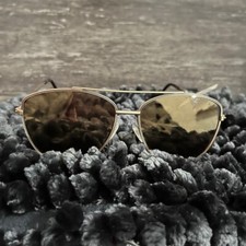 Nicole Miller Sunglasses Women OS Gold Aviator Geometric Brown Gradient Lens
