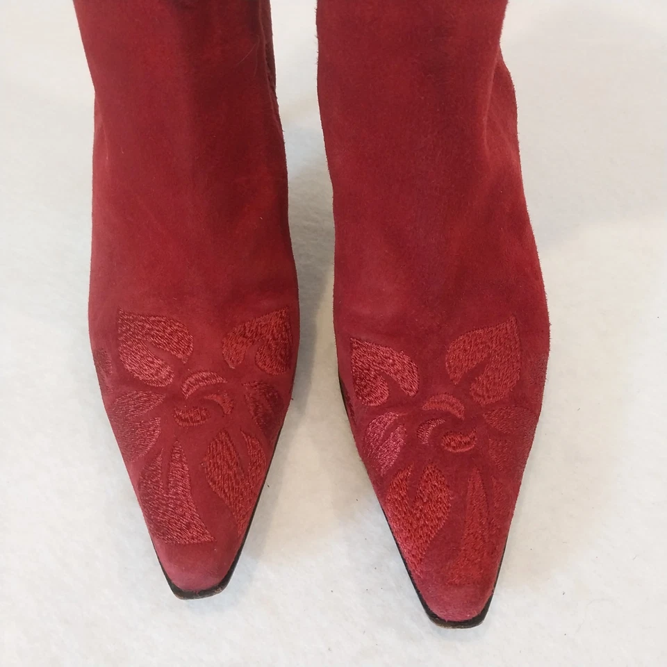 Stuart Weitzman Tall Boots Womens 6.5 Red Suede Embroidered Stiletto Pointy Cute - Image 2 of 4