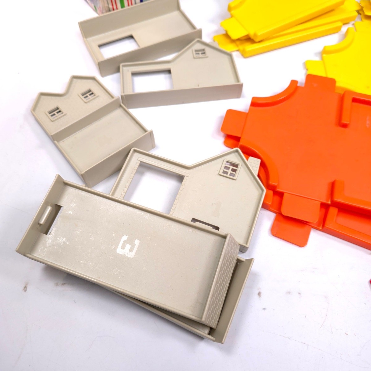 Vintage 1978 Matchbox Lesney PL-3 Play Track Set Of 63 Pieces | eBay