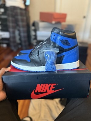 Air Jordan 1 Retro High OG Royal 2017 Size 12
