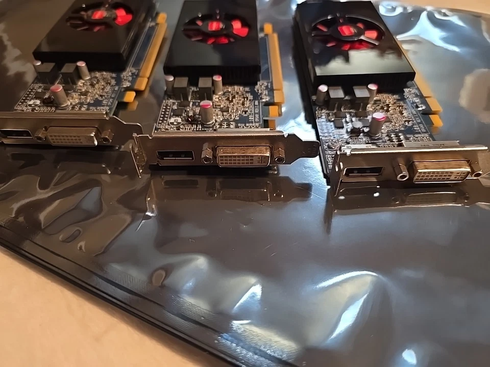 AMD Radeon HD 7570 1 GB DDR3 PCI Express 2.1 x16 Desktop Video Card  - Image 3 of 3