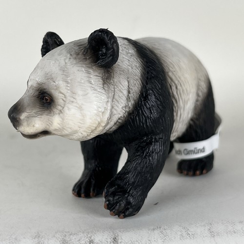 Schleich Giant Standing Panda Female Animal 2001 #14199 - Picture 5 of 10