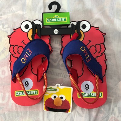 sandal balance elmo