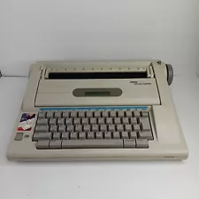 Smith Corona Typewriter NA3HH Word Processor  Display 75K Word Dictionary