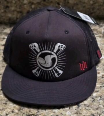 DVS Shoe Company Black Snapback Baseball Hat Cap OSFM Adjustable NWT