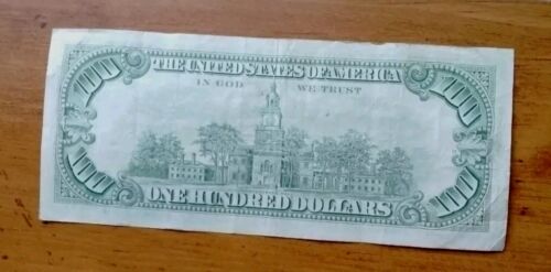 Vintage One Hundred Dollars Note 1981, Somebody Birthday May 2 1999 ,05/02/1999 - Picture 4 of 4
