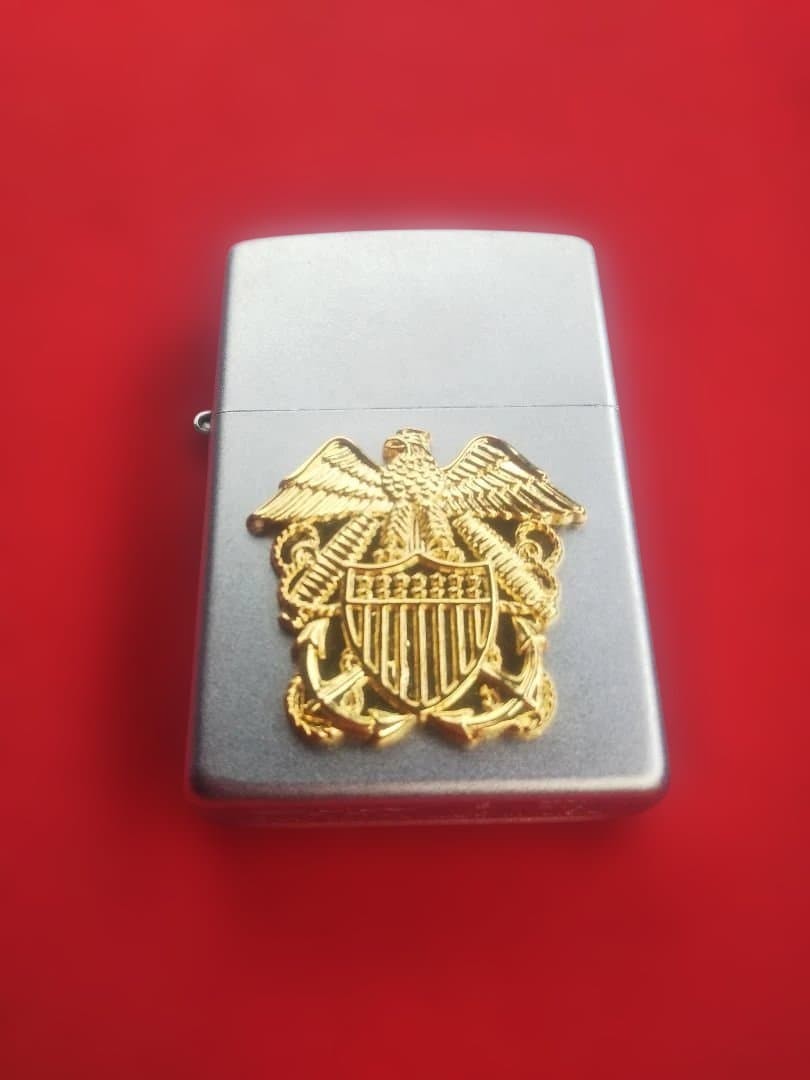 Gold Eagle Crest Usa Made Vintage Collectible Mint