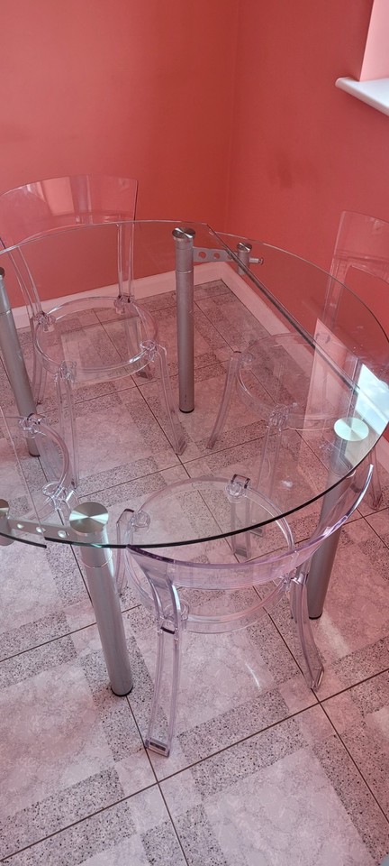 IKEA Round Glass Dining Table & 4 Stein Acrylic Ghost Chairs | eBay UK