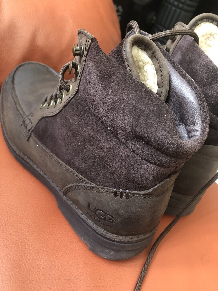 UGG Men's Barrington Boot Black Size D(M) US, EUC