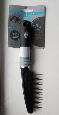 the groom room brush