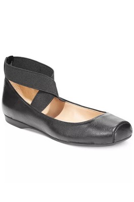 Jessica Simpson Women's Mandalaye Criss-Cross Ballet Flats Black