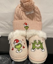 AMERICAN EAGLE Pink Grinch Scuff Slipper Women's SIZE 8 With Matching Hat