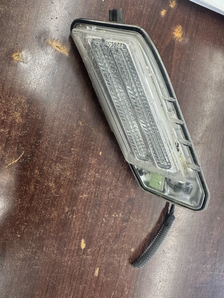 PARAGOLPES DELANTERO DERECHO VOLVO XC60 2010-2013 LUZ DE CONDUCCIÓN LED OEM 31290874 Foto 2 de 4