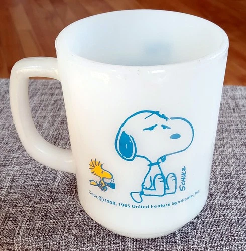 Vintage Fire King Snoopy Mug  " I'm Not Worth A Thing Before Coffee Break " 1965