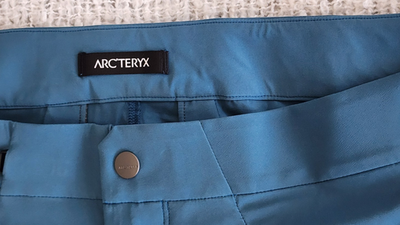Arc'teryx Konseal Short Men's Hiking Outdoor Teal 11”Inseam Sz 36
