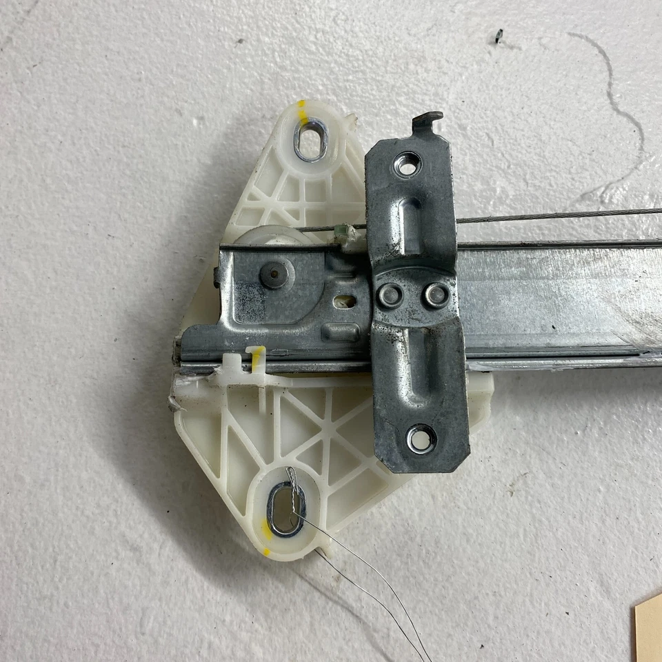 ACURA TLX 2015-2020 puerta trasera izquierda lado conductor ventana regulador motor OEM Foto 2 de 4