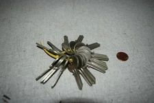 ILCO Y136 Blank Keys Lot of 16