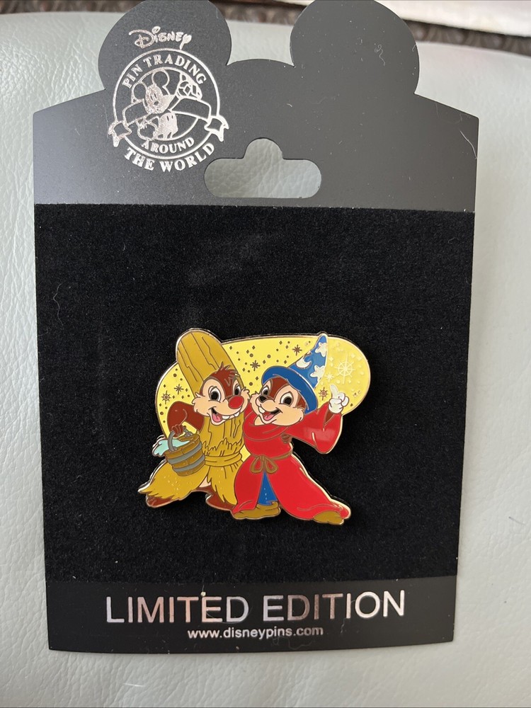 Rare Disney shopping pin Chip And Dale Sorcerers Apprentice Le 250