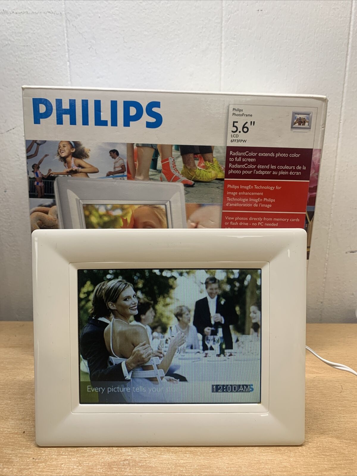 Philips Digital Photo Frame 5.6 inch