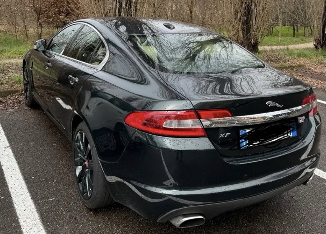 Jaguar Xf Serie Limitata