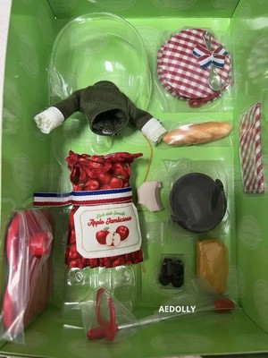 CWC Middie Blythe Apple Jamlicious Outfit Set No Box