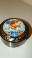1990 Russian Porcelain Hand Painted Fairy Tail Music Trinket Box 