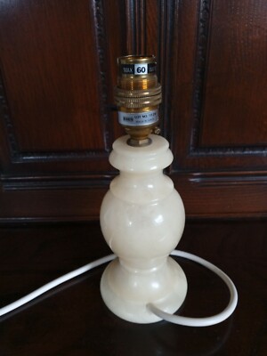 Vintage Tischlampe creme BHS massiv Onyx oder Mable. 