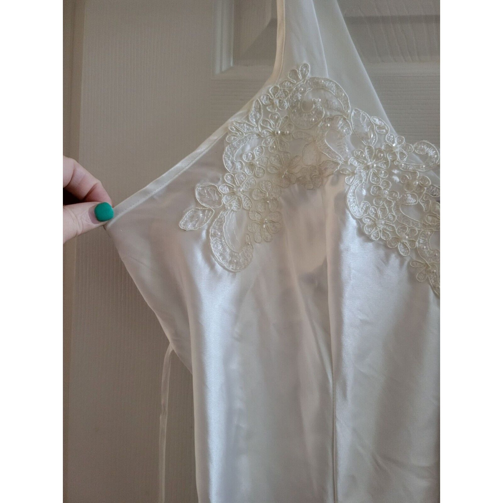 Linea Donatella White satin Bridal nightgown size… - image 3