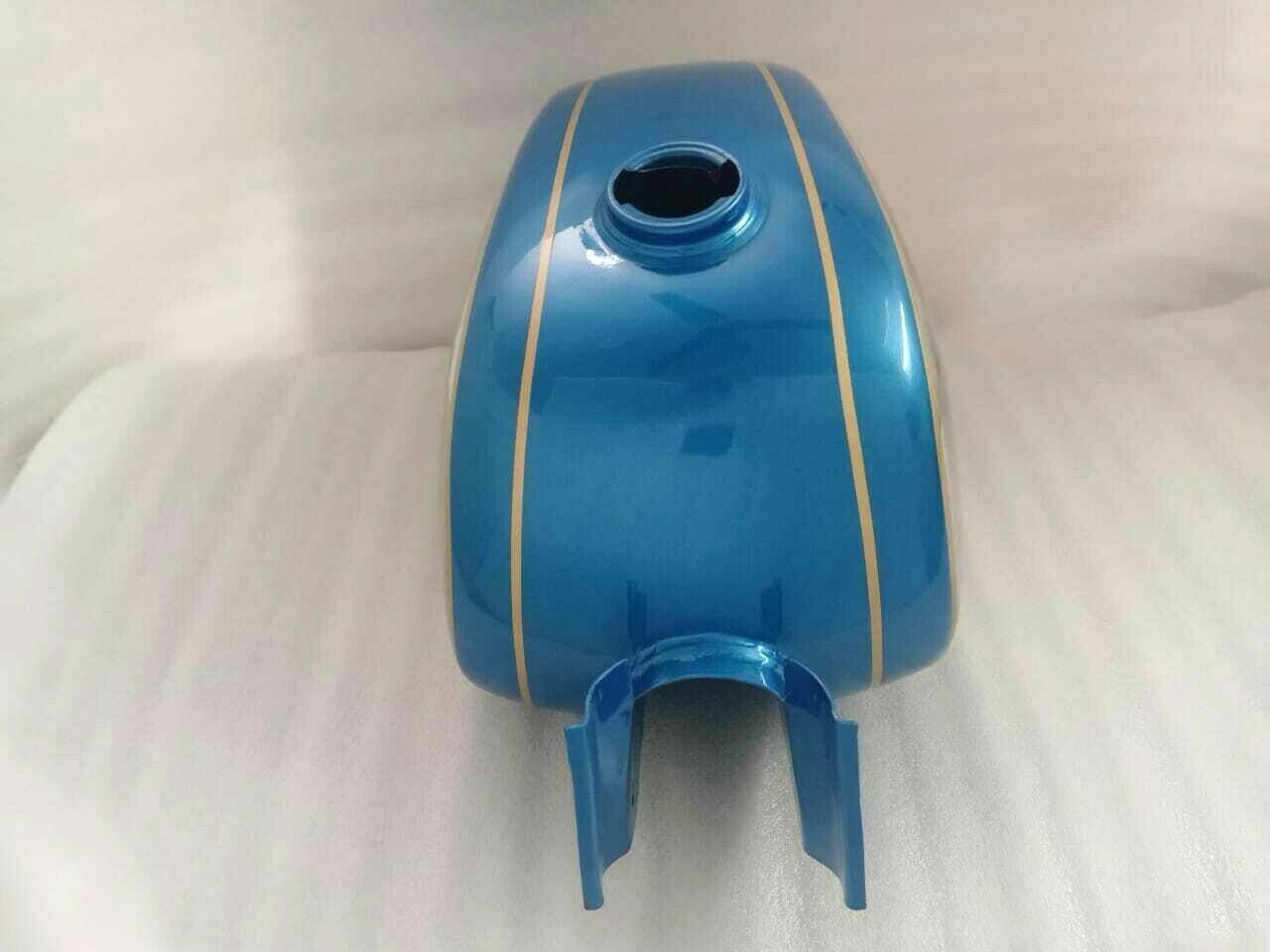 Foto 6 di 9