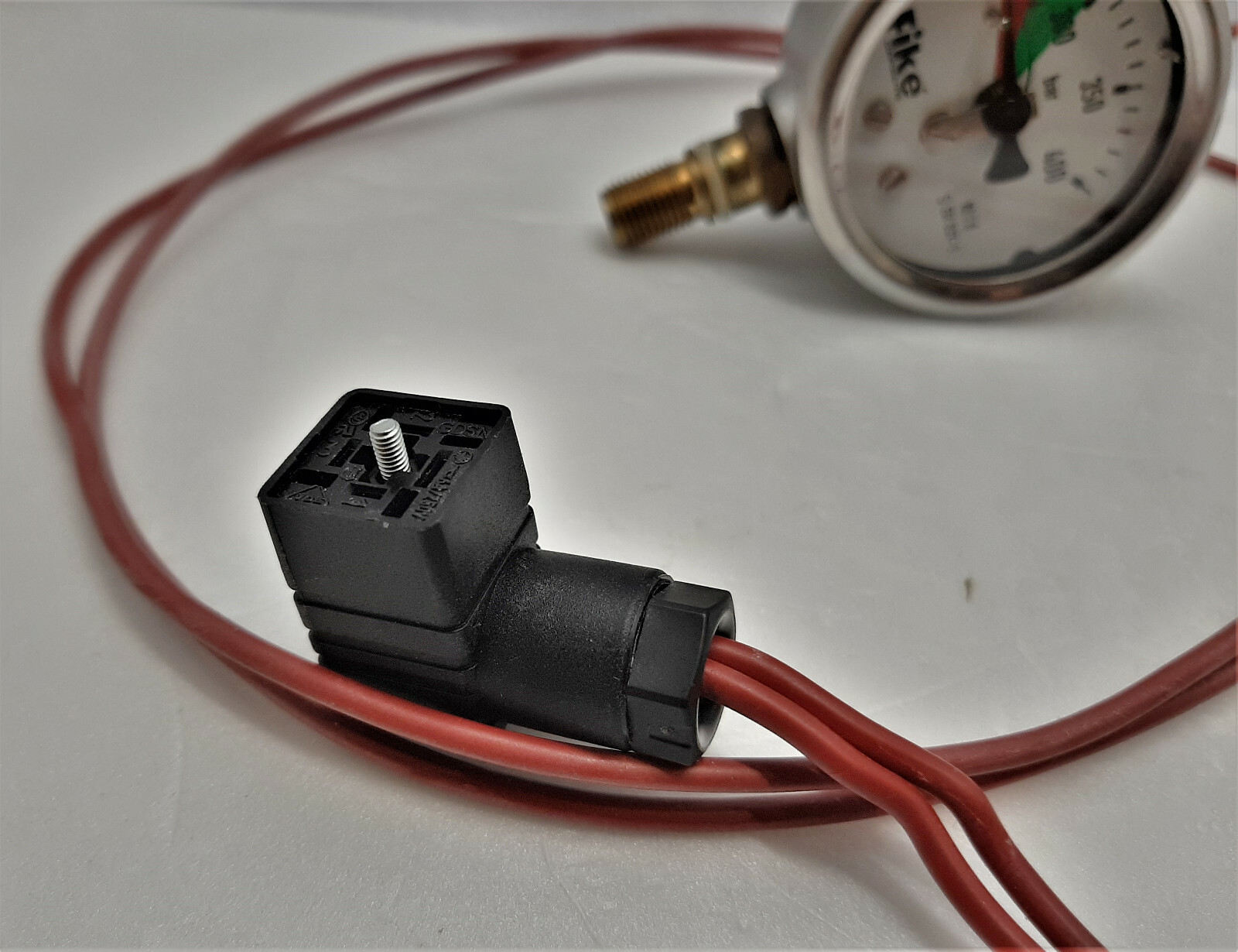 270 400 BAR WIKA pressure gauge Switch KL1,6 PN 0210673, 210.53.050