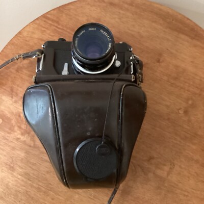 Nikon Nikkormat FT # 3812232 Lens NIKKOR - H Auto 1:2 F-50mm