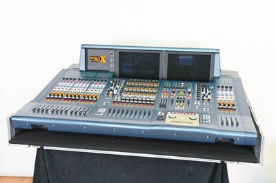 Midas PRO X Control Surface with Neutron Audio System and Road Case CG01WN0