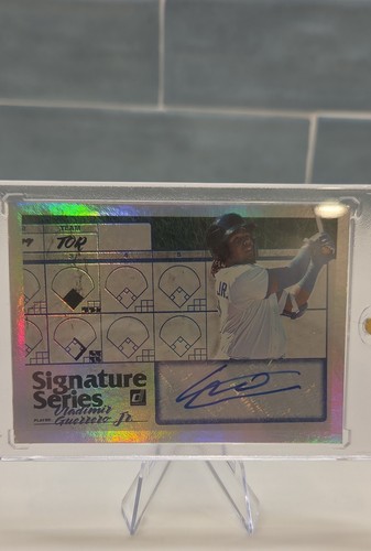 Vladimir Guerrero Jr. #SS-VG 2019 Panini Donruss Signature Series card