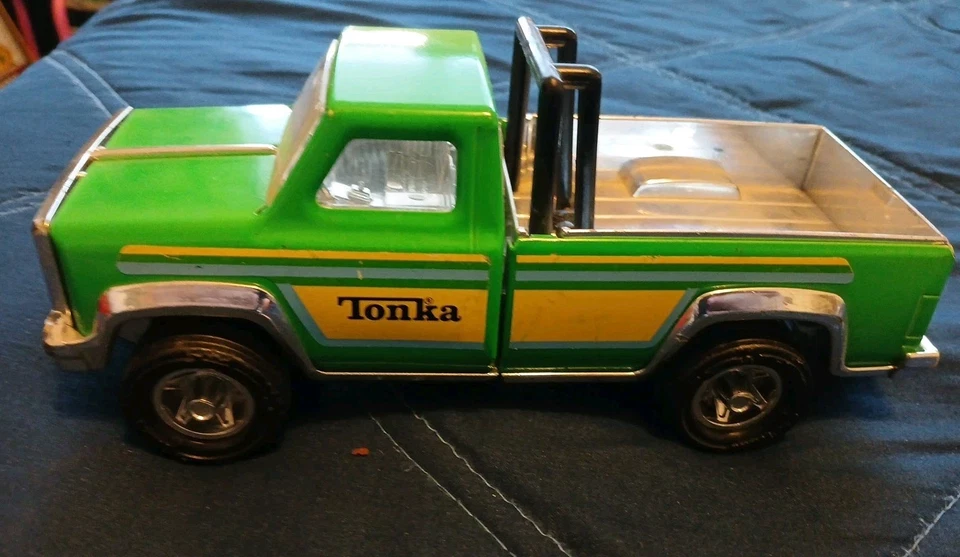 Tonka 1980 Green & Yellow Jeep Pressed Steel Made In USA Vintage Toy - Image 4 of 4