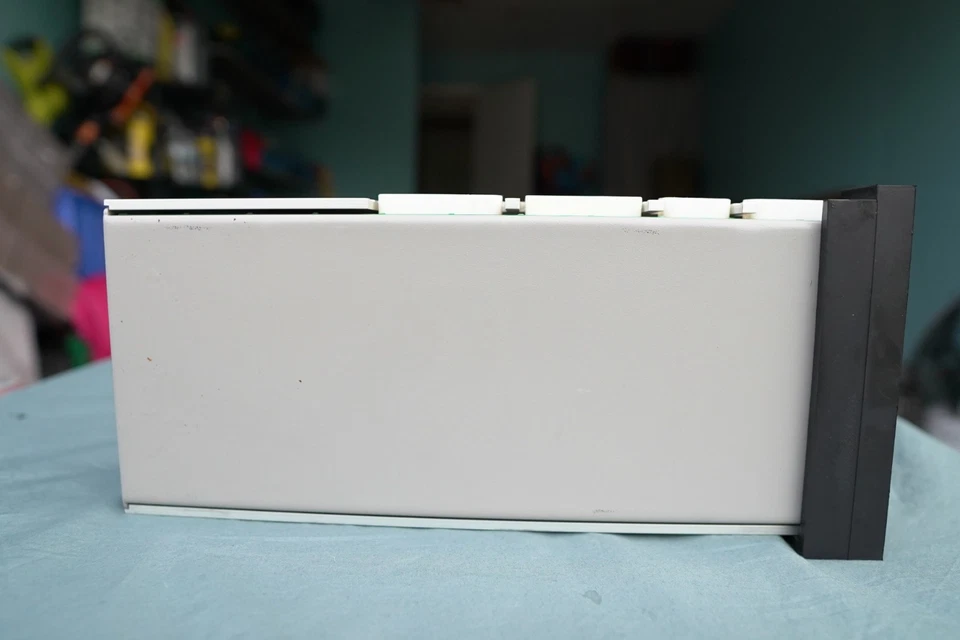 2002 - 2006 LEXUS ES300 ES330 MARK LEVINSON 音频音响系统放大器 AMP 原始设备制造商 6 — 第 3/4 张图片