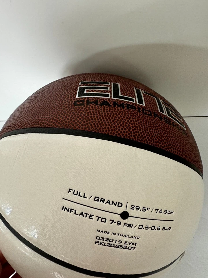 Nike Elite Championship Minnesota Gophers NCAA Juego Pelota Baloncesto (29.5) Foto 4 de 4