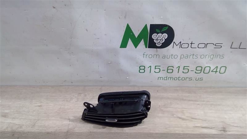 2016-2023 CHEVROLET MALIBU LEFT SIDE DASHBOARD CENTER AIR VENT GRILLE OEM