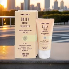 Daily Facial Sunscreen SPF 40 *Super Goop* Clone Oil & Fragrance FREE ~50 Ml