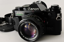  NEAR MINT Canon AE-1 Program 35mm Film Camera New FD 50mm F1.4 Lens From JAPAN