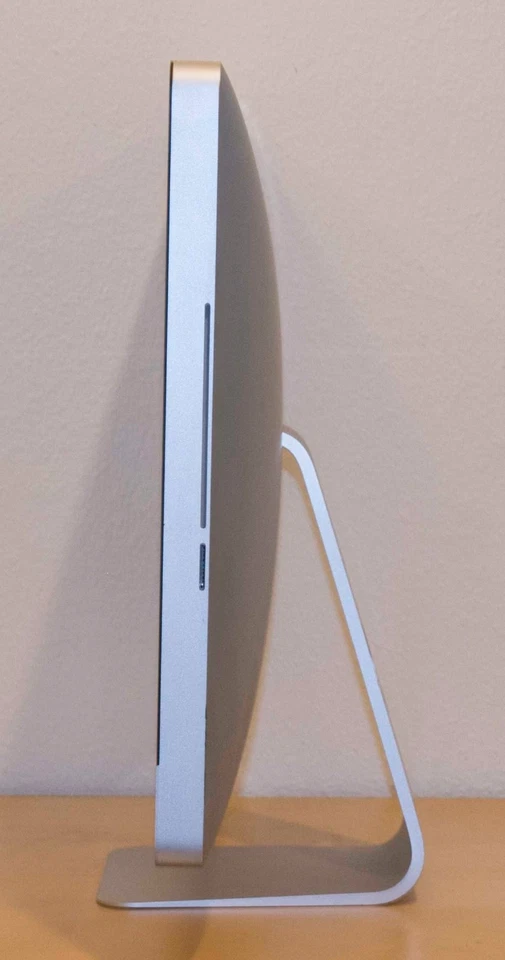 Apple iMac 27" A1312 - 2.93 GHz Intel Core i7| 16GB RAM | 120 GB SSD| Mac 10.13 - Image 2 of 4