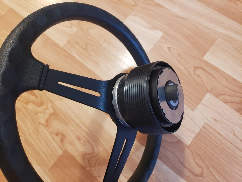 Volante Audi B2 Coupe Gt Ur Quattro 4000 5000 80 90 100 Nardi 14"  - Imagem 3 de 4