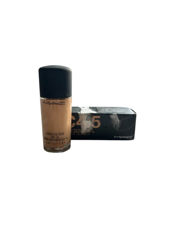NWB MAC Studio Fix Foundation SPF 15 C4.5 A90 - Image 4 of 4