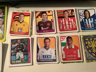 133 x Merlin 2000 Premier League Stickers