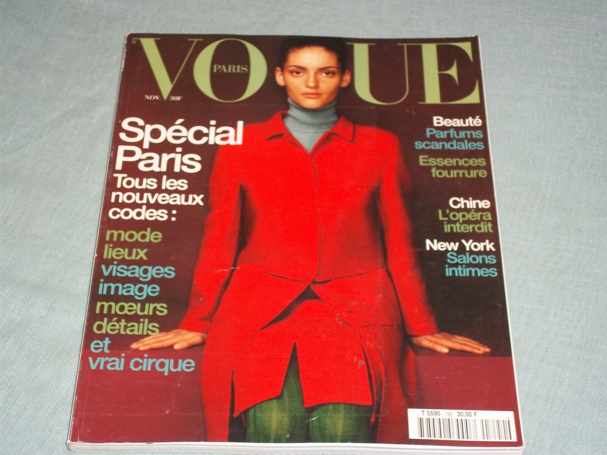 1998 NOVEMBER VOGUE PARIS MAGAZINE - ELISABET D - HIGH END FASHION