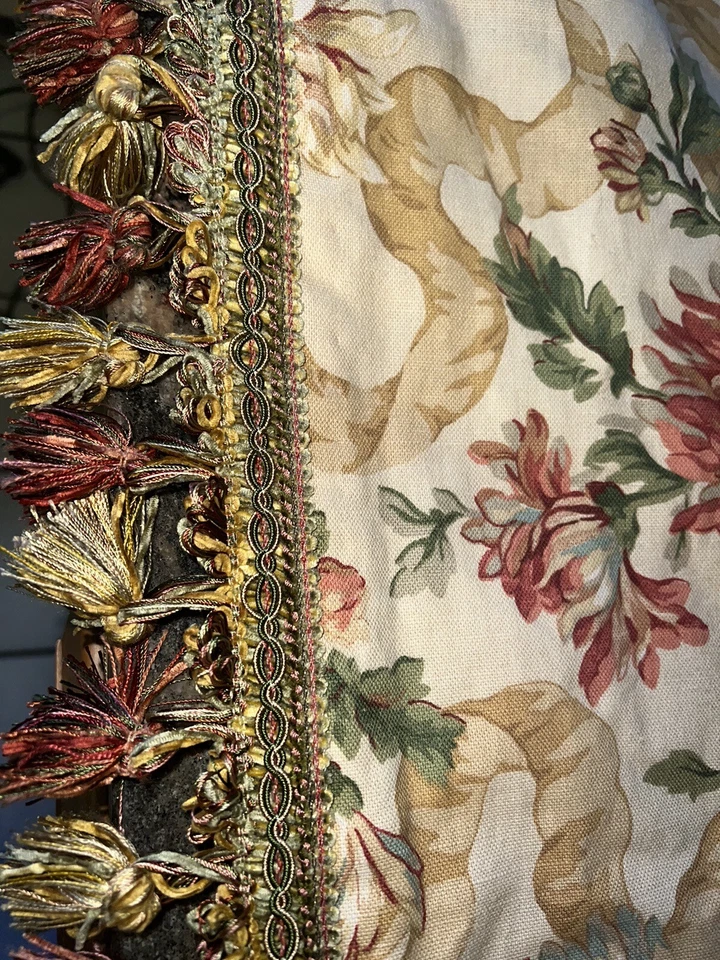 CORTINAS FLORALES AMARILLAS KRAVET ESQUINAS CALICÓ PERSONALIZADAS ~ 83”L 3 JUEGOS DISPONIBLES Foto 3 de 4