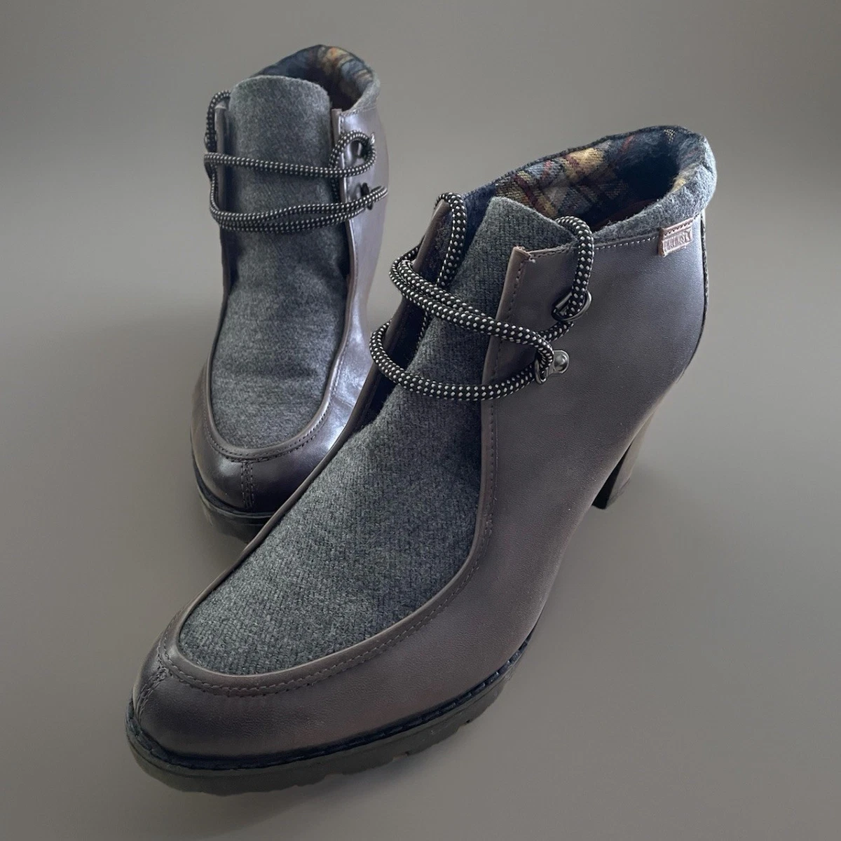 Pikolinos Leather Upper High (3-3.9 in) Heel Height Boots  display picture 2