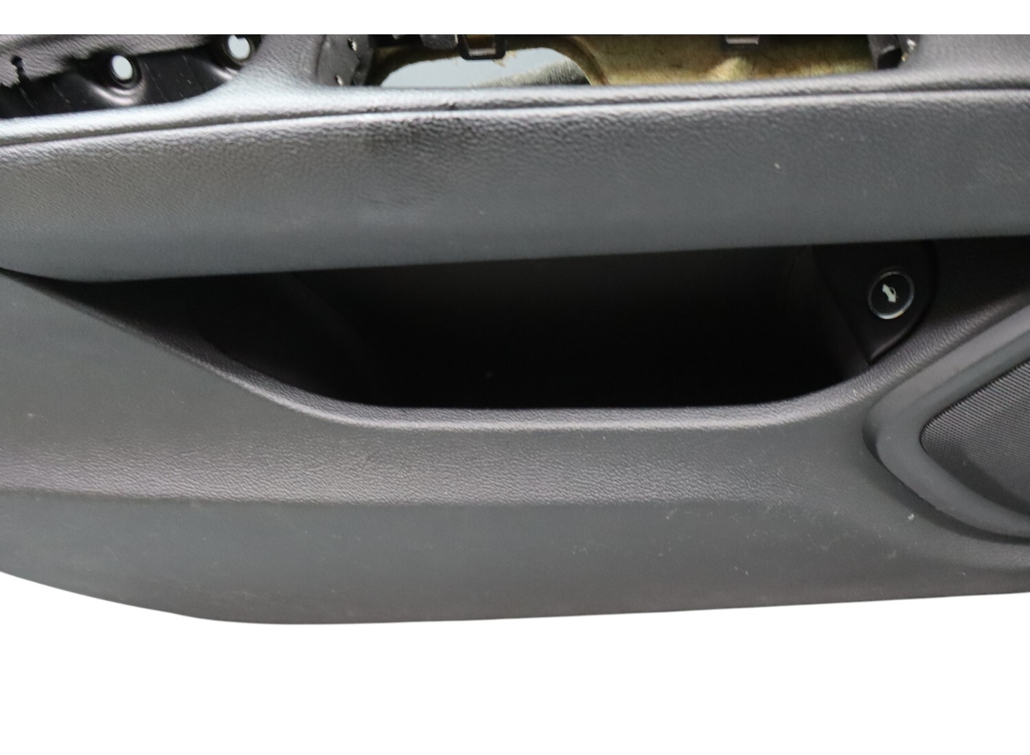 14-22 Maserati Ghibli M157 Front Left Driver Side Interior Door Panel Trim Oem