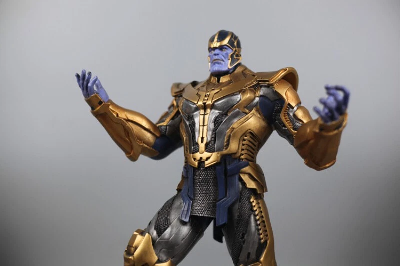 36cm Thanos Painted Resin Action Figure Model Statue Ornament Collection Decor - Image 3 of 4